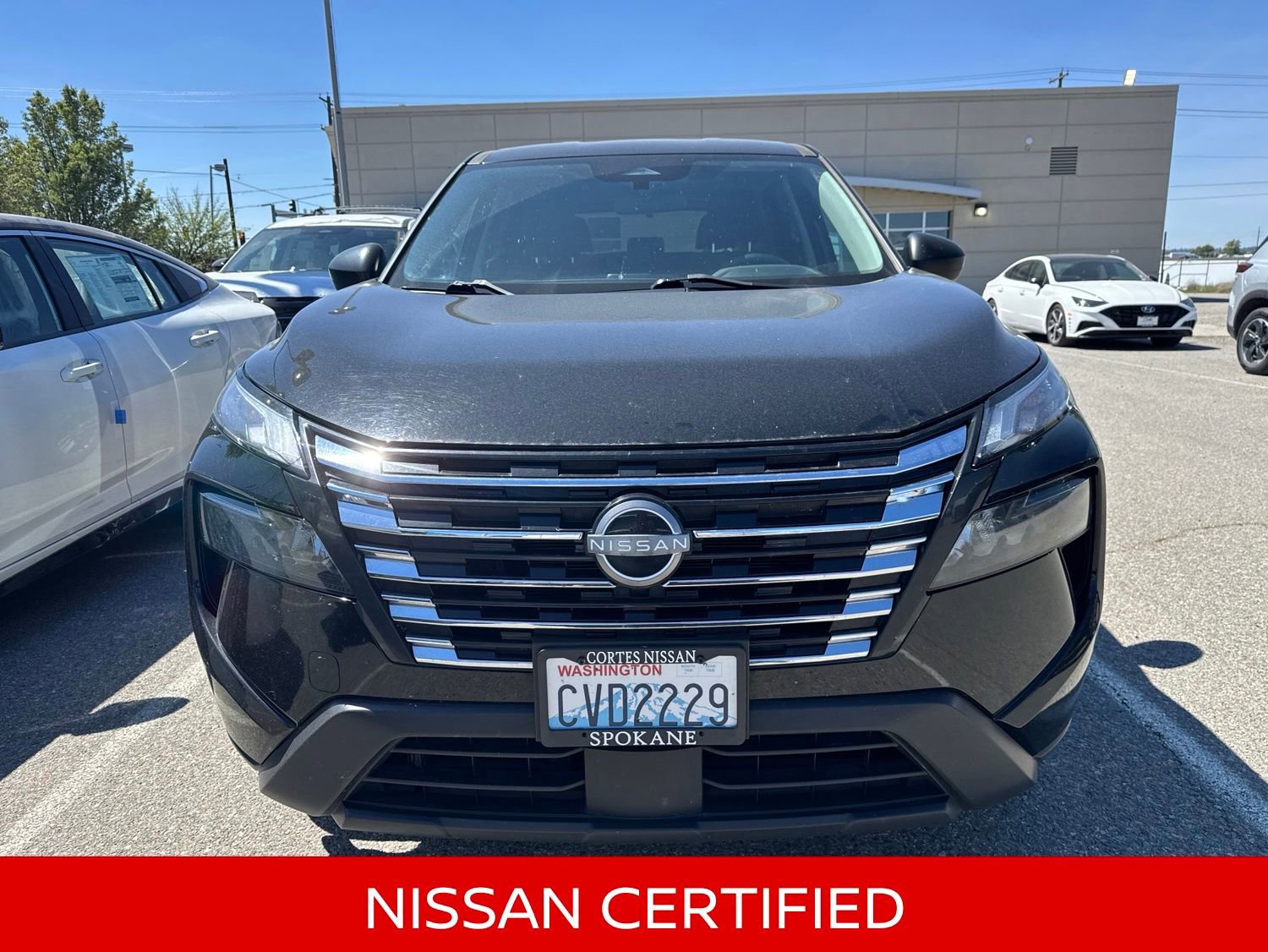 Certified 2024 Nissan Rogue S AWD/4WD image 2