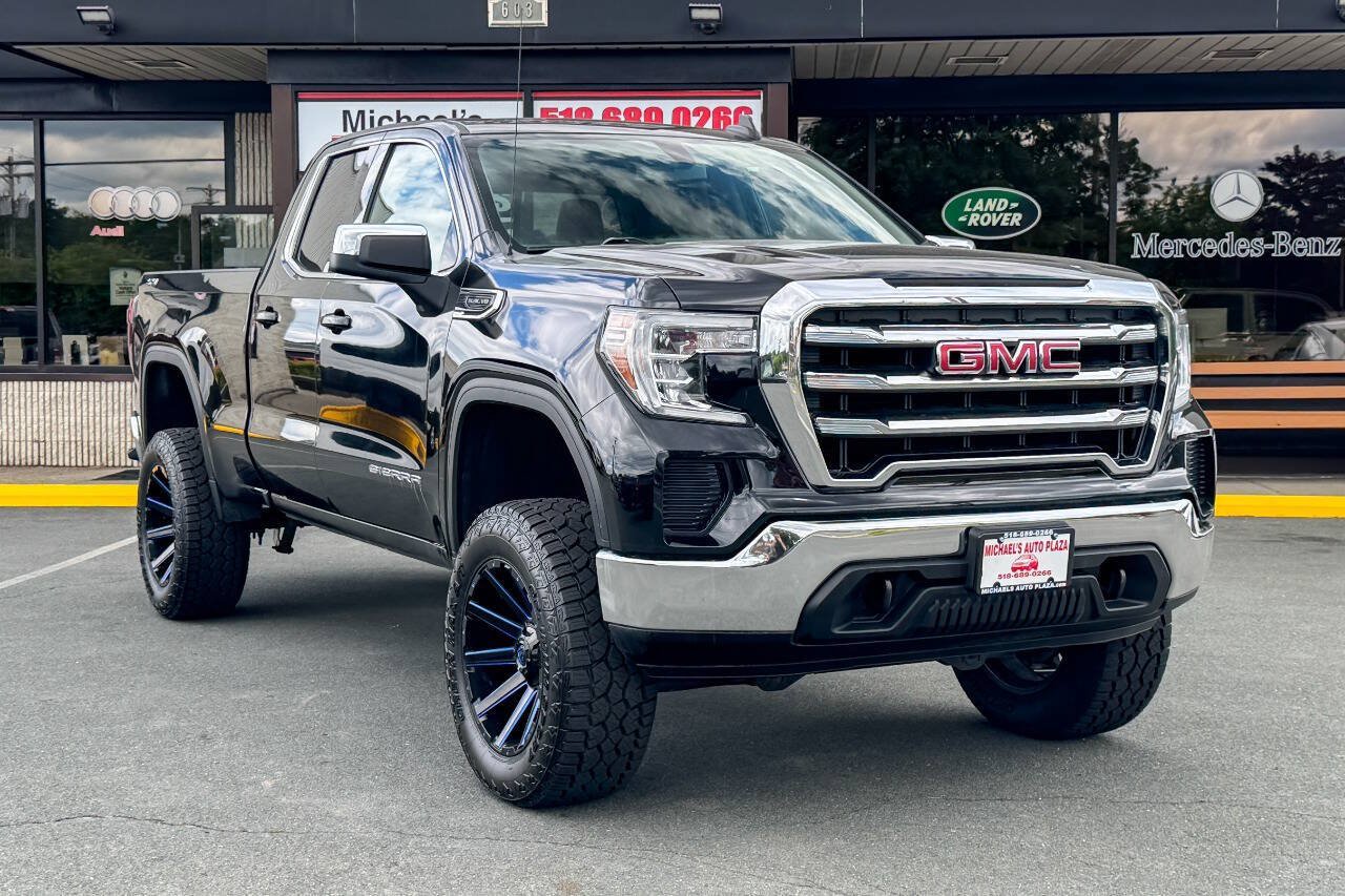 Used 2021 GMC Sierra 1500 SLE w/ Preferred Package