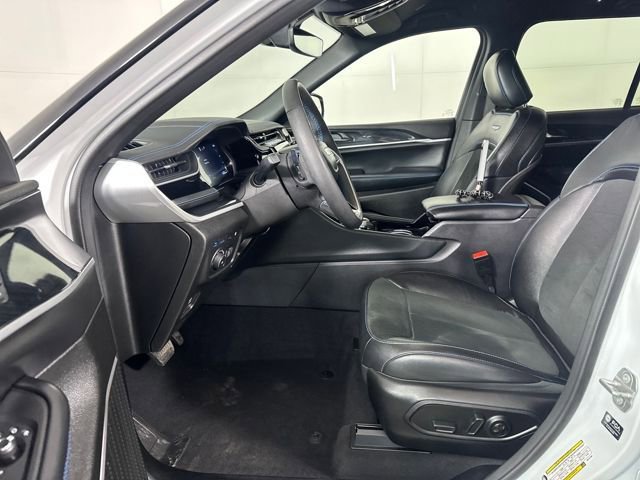 Used 2022 Jeep Grand Cherokee Trailhawk AWD/4WD image 11