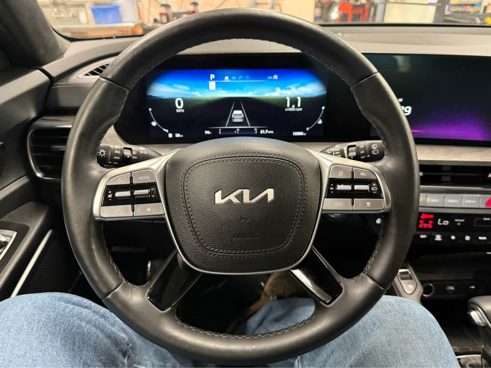 Used 2024 Kia Telluride SX Prestige X-Line AWD/4WD image 12