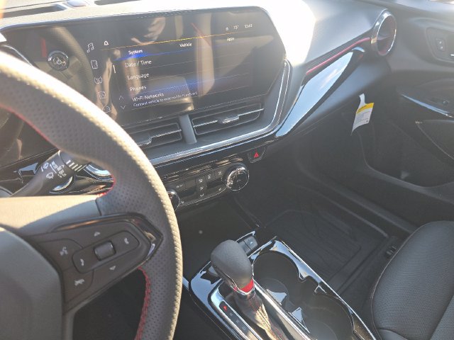 New 2026 Chevrolet Trax RS w/ Driver Confidence Package FWD image 25