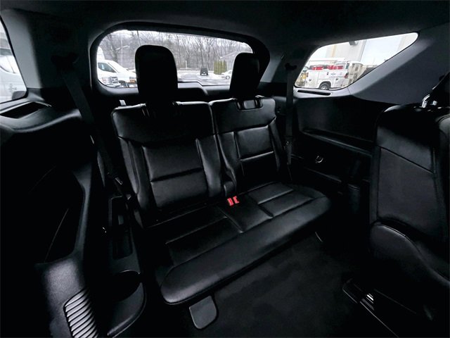 Used 2022 Ford Explorer Limited image 28