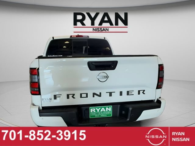 Used 2022 Nissan Frontier SV AWD/4WD image 13
