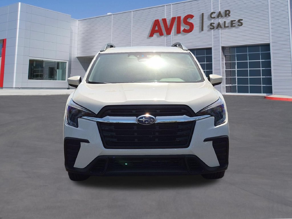 Used 2025 Subaru Ascent Premium AWD/4WD image 2