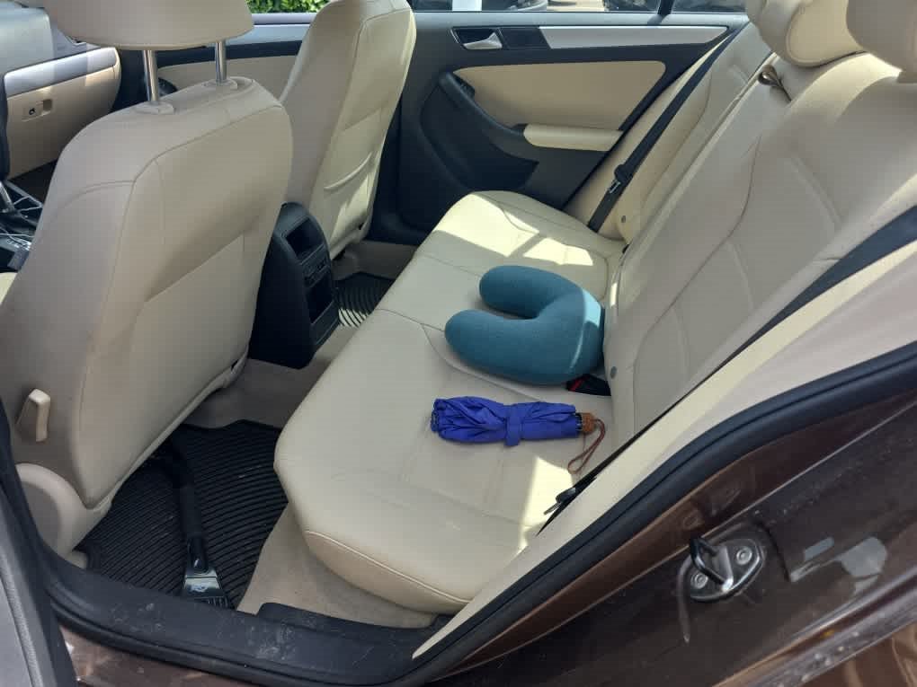 Used 2014 Volkswagen Jetta SE FWD image 6