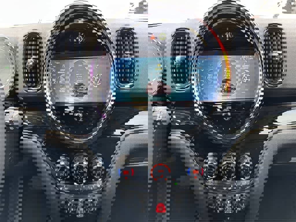 Used 2023 MINI Cooper Countryman image 16