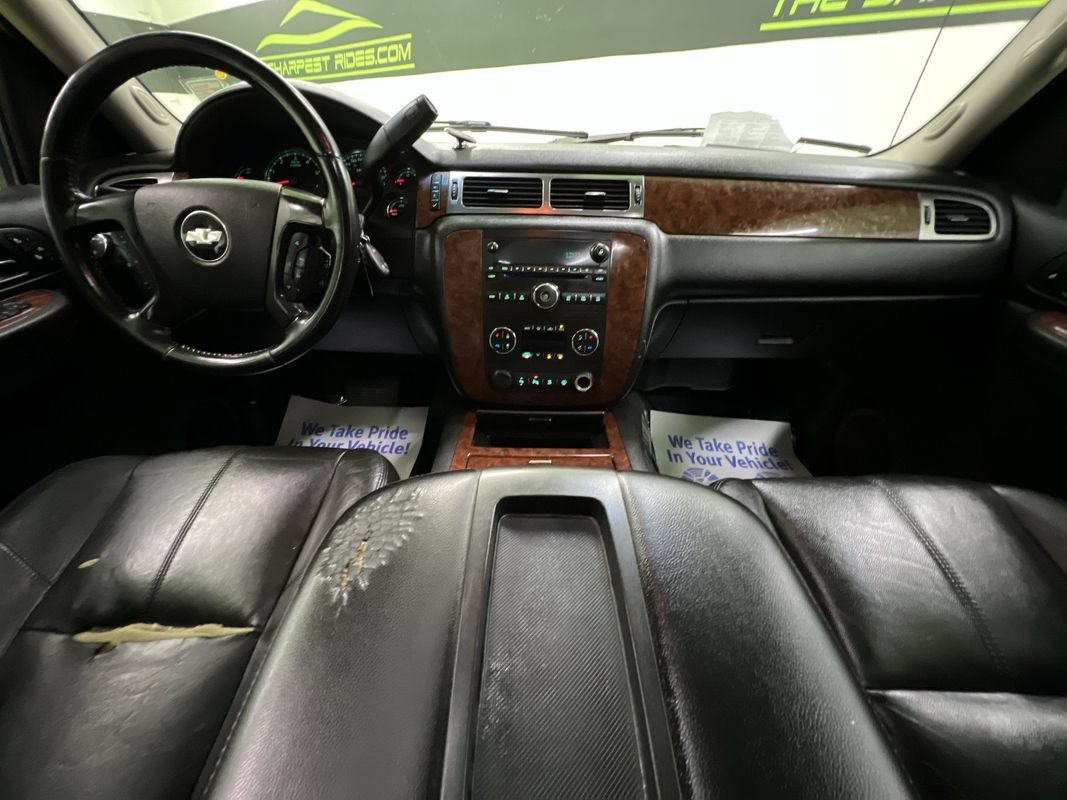 Used 2007 Chevrolet Avalanche LTZ w/ LTZ Preferred Equipment Group AWD/4WD image 19