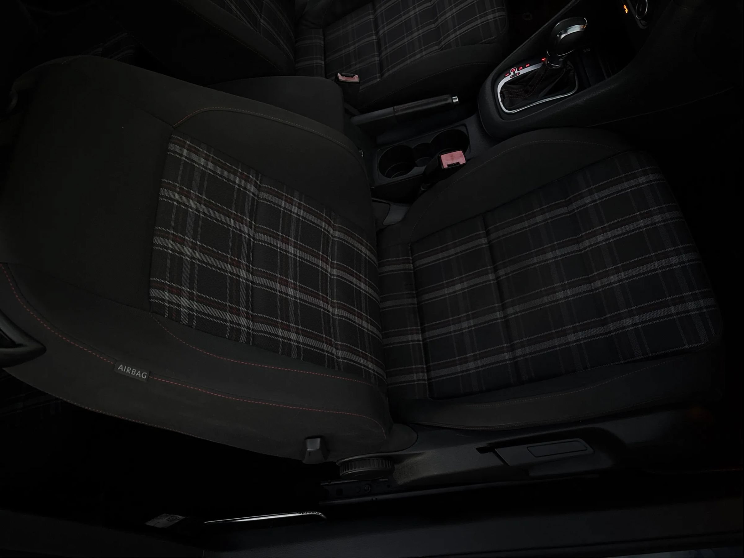 Used 2012 Volkswagen GTI 2-Door FWD image 15