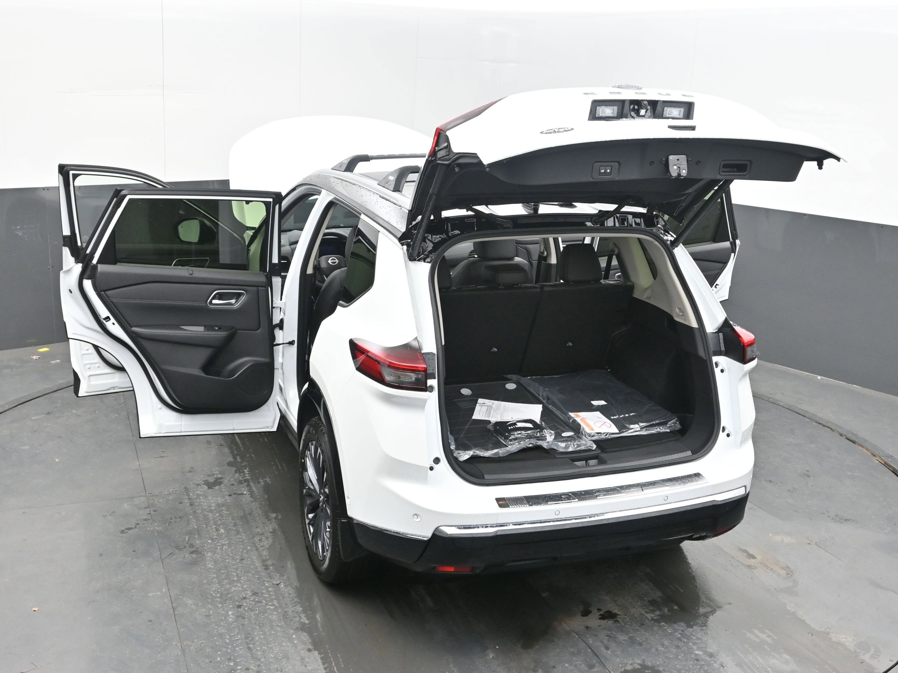 New 2026 Nissan Rogue Platinum w/ Platinum Premium Package AWD/4WD image 43
