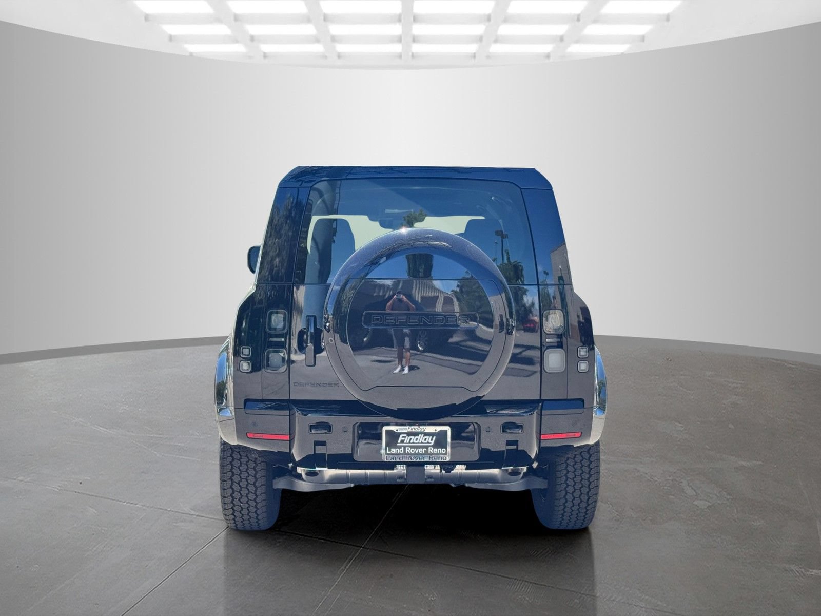 New 2026 Land Rover Defender 110 X-Dynamic SE AWD/4WD image 6