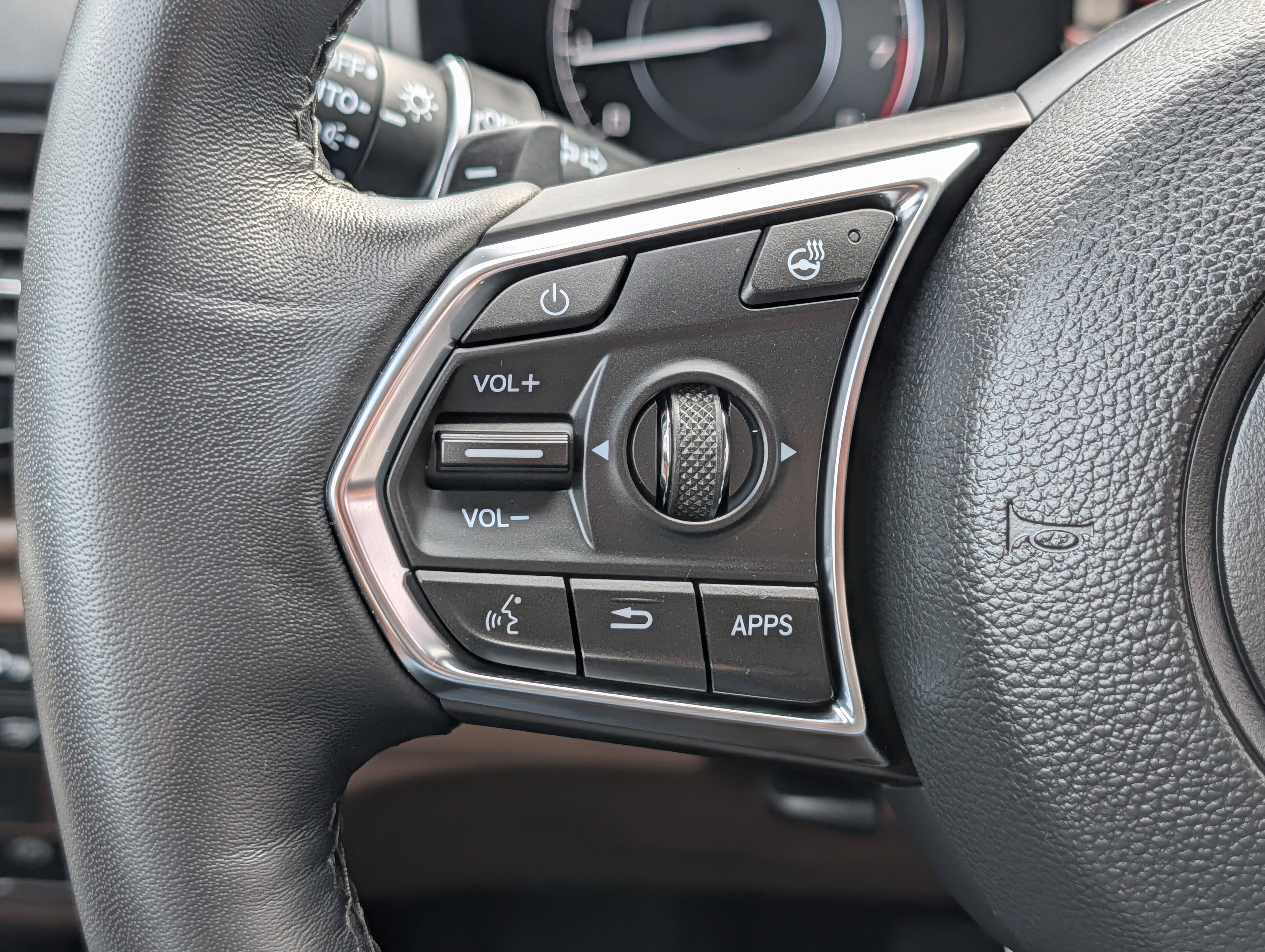 Certified 2024 Acura RDX w/Advance Package image 31