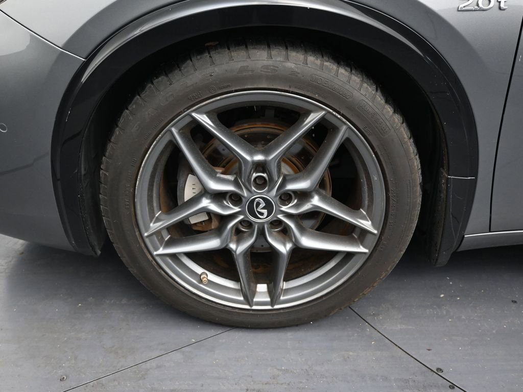 Used 2019 INFINITI QX30 Sport w/ Cargo Package image 9