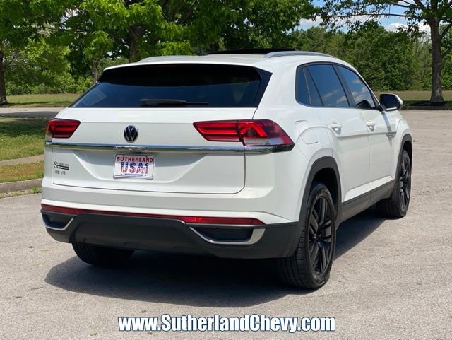 Used 2021 Volkswagen Atlas Cross Sport SE w/ Panoramic Sunroof Package FWD image 7