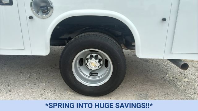 New 2024 Chevrolet Express 3500 w/ Power Convenience Package image 20