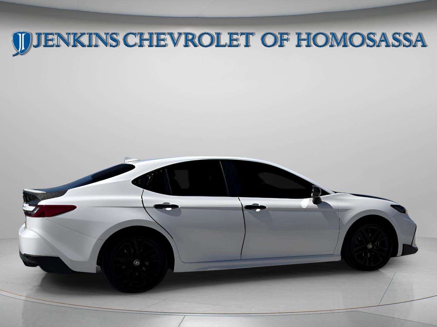 Used 2025 Toyota Camry SE w/ Convenience Package image 4