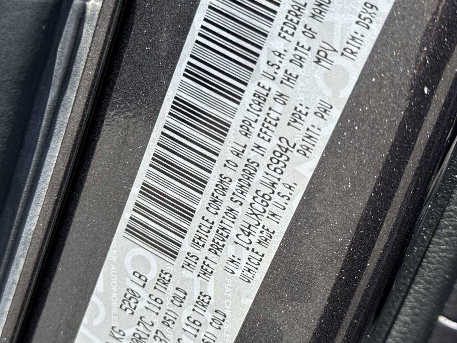Used 2018 Jeep Wrangler Rubicon AWD/4WD image 24