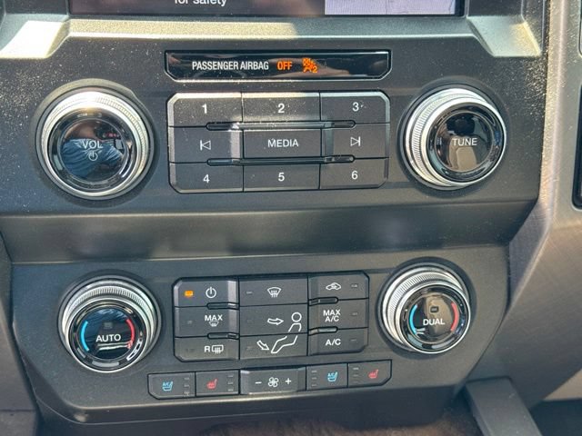 Used 2019 Ford F350 Limited w/ FX4 Off-Road Package AWD/4WD image 40