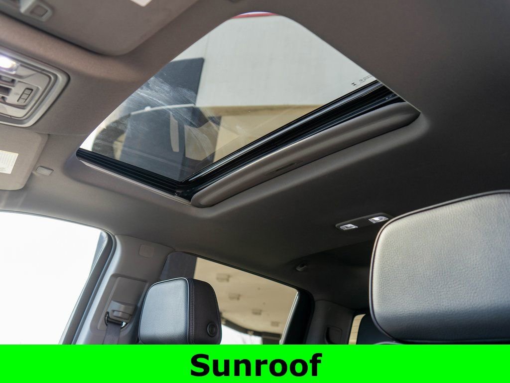 Used 2024 GMC Sierra 2500 Denali w/ Technology Package image 12