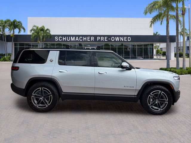 Used 2025 Rivian R1S Adventure AWD/4WD image 8