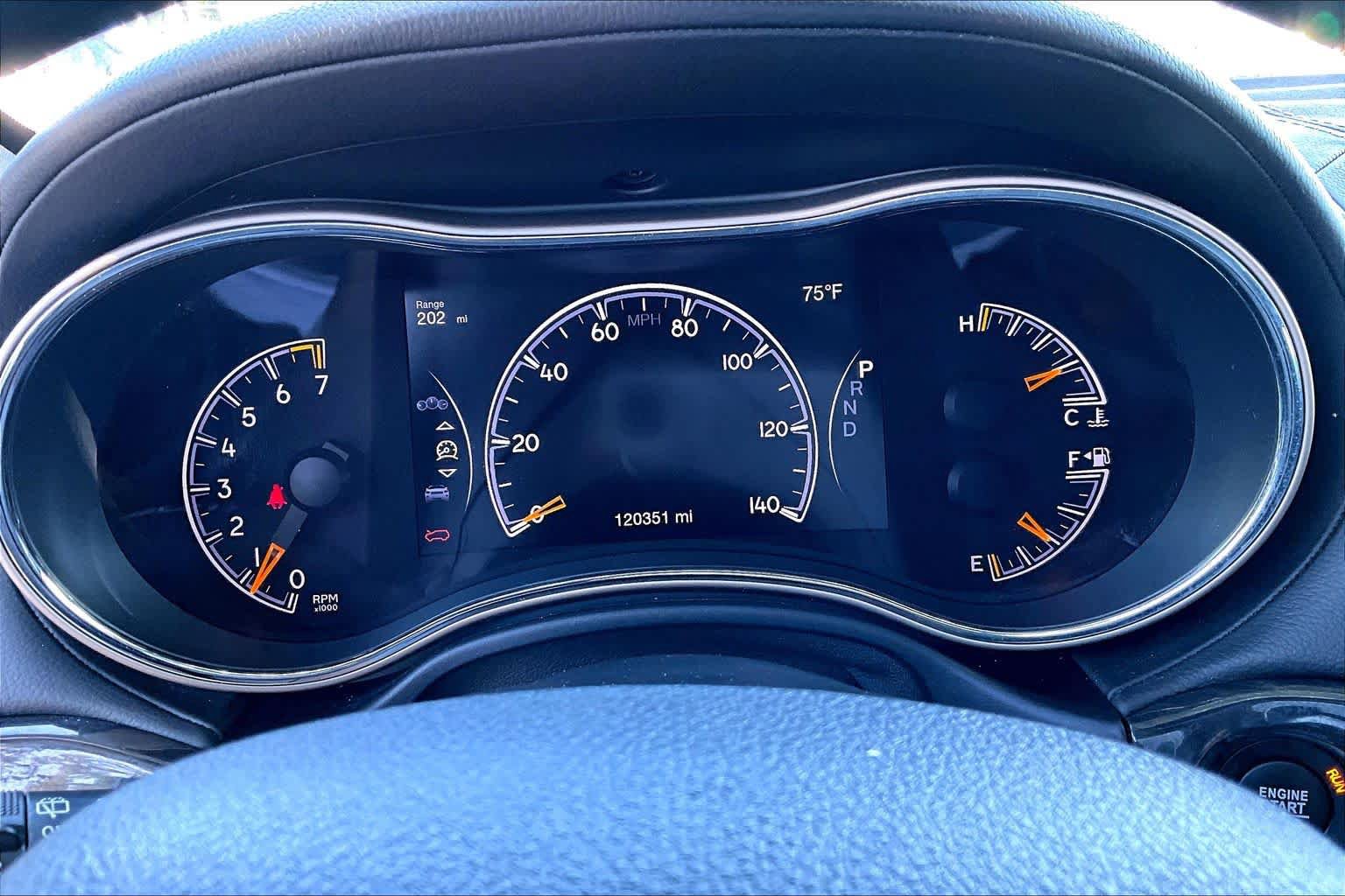 Used 2017 Jeep Grand Cherokee Overland image 26