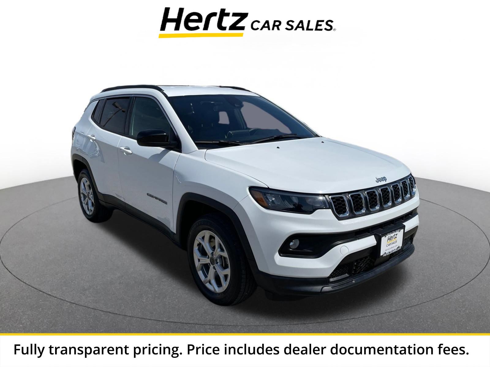 Used 2025 Jeep Compass Latitude AWD/4WD image 1