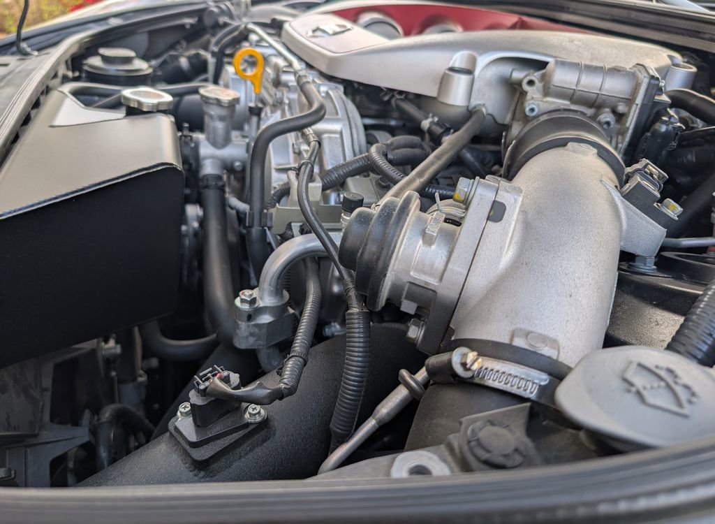 Used 2016 Nissan GT-R Premium image 4