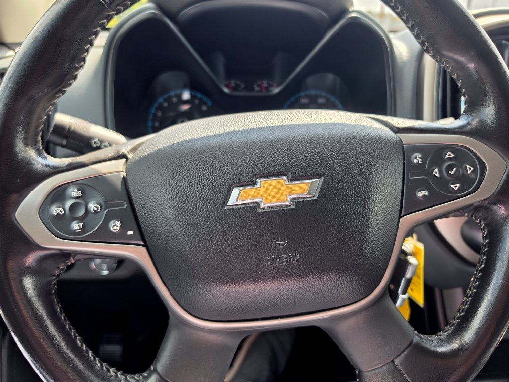 Used 2019 Chevrolet Colorado Z71 AWD/4WD image 17