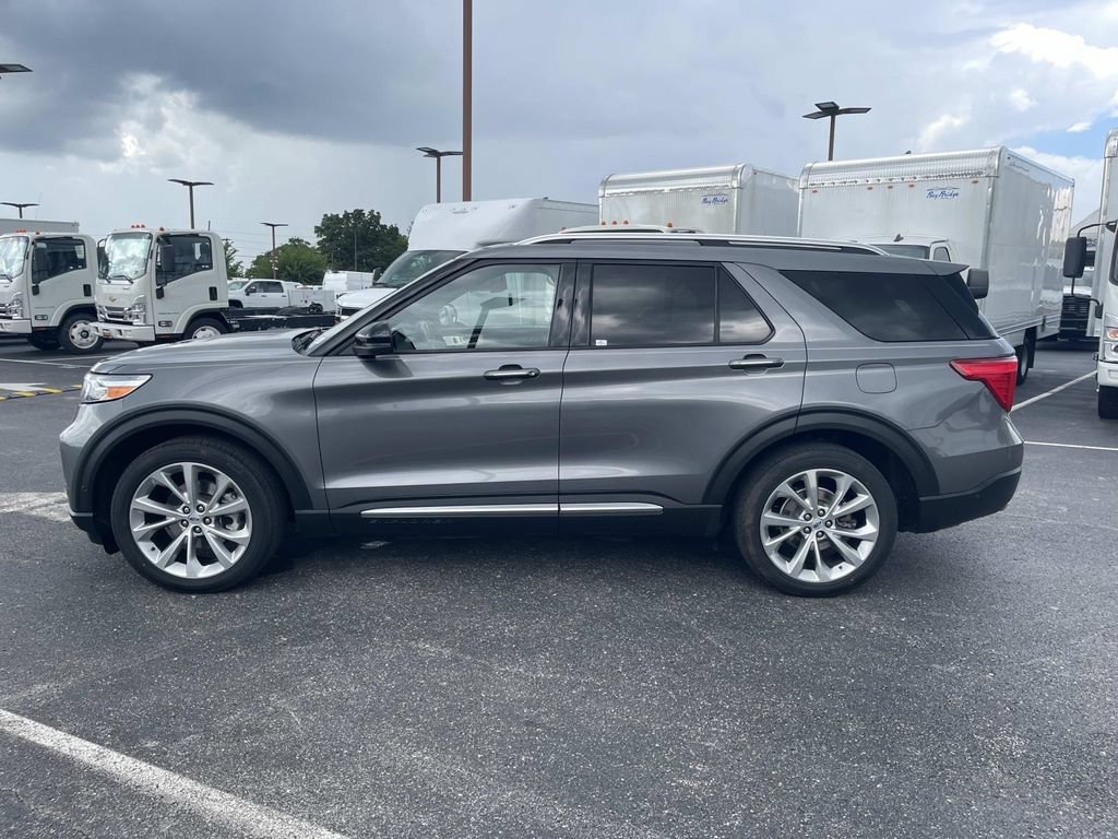 Used 2021 Ford Explorer Platinum w/ Premium Technology Package RWD image 6