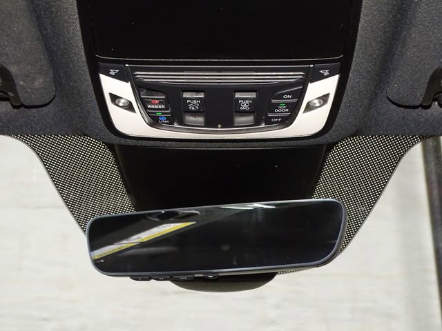 Used 2022 Acura MDX A-Spec image 31