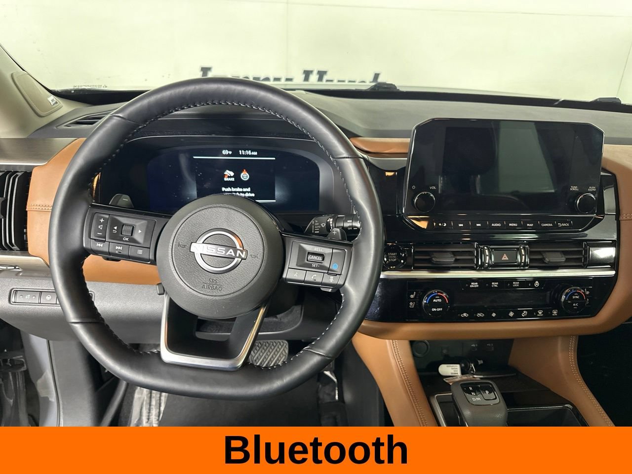 Used 2025 Nissan Pathfinder Platinum w/ Cargo Package FWD image 16
