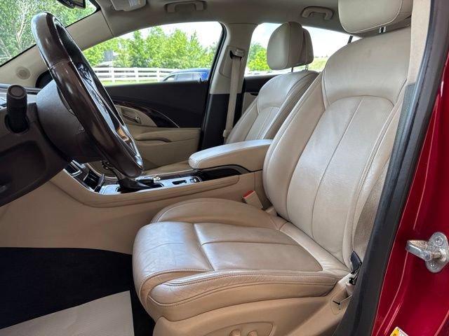 Used 2014 Buick LaCrosse Premium w/ Driver Confidence Package FWD image 14