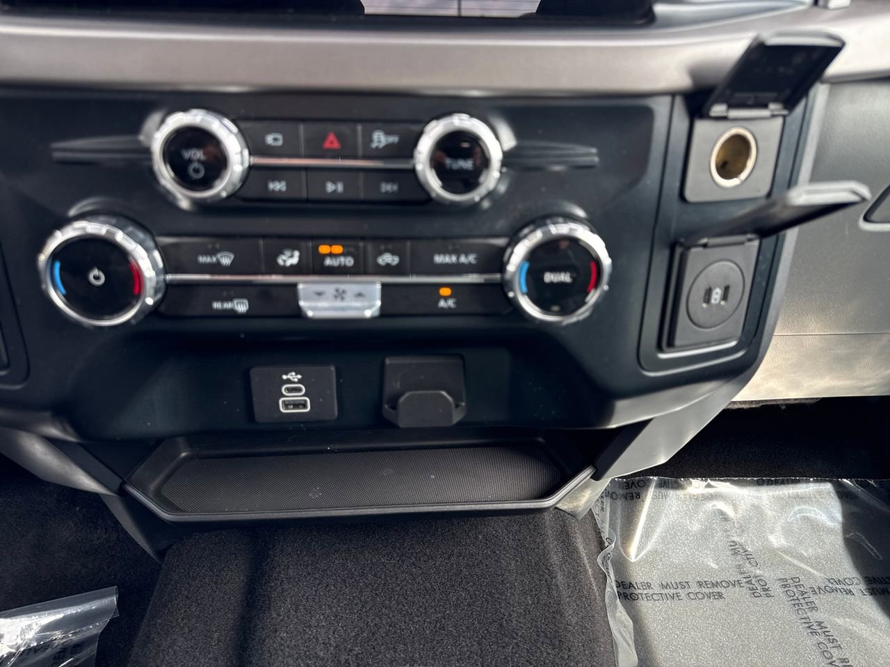 Used 2025 Ford F150 XLT w/ Equipment Group 301A Standard AWD/4WD image 23