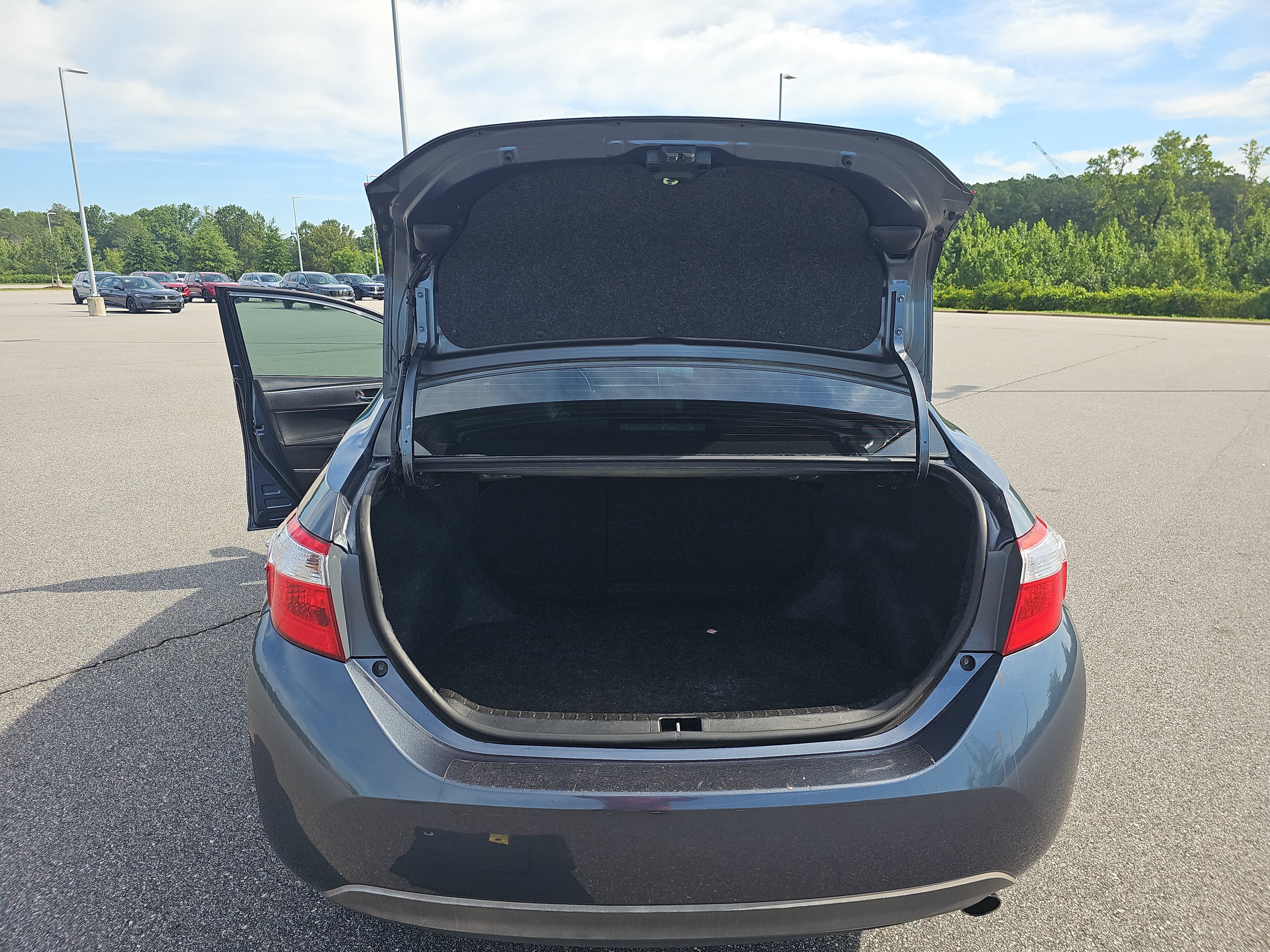 Used 2015 Toyota Corolla S FWD image 12