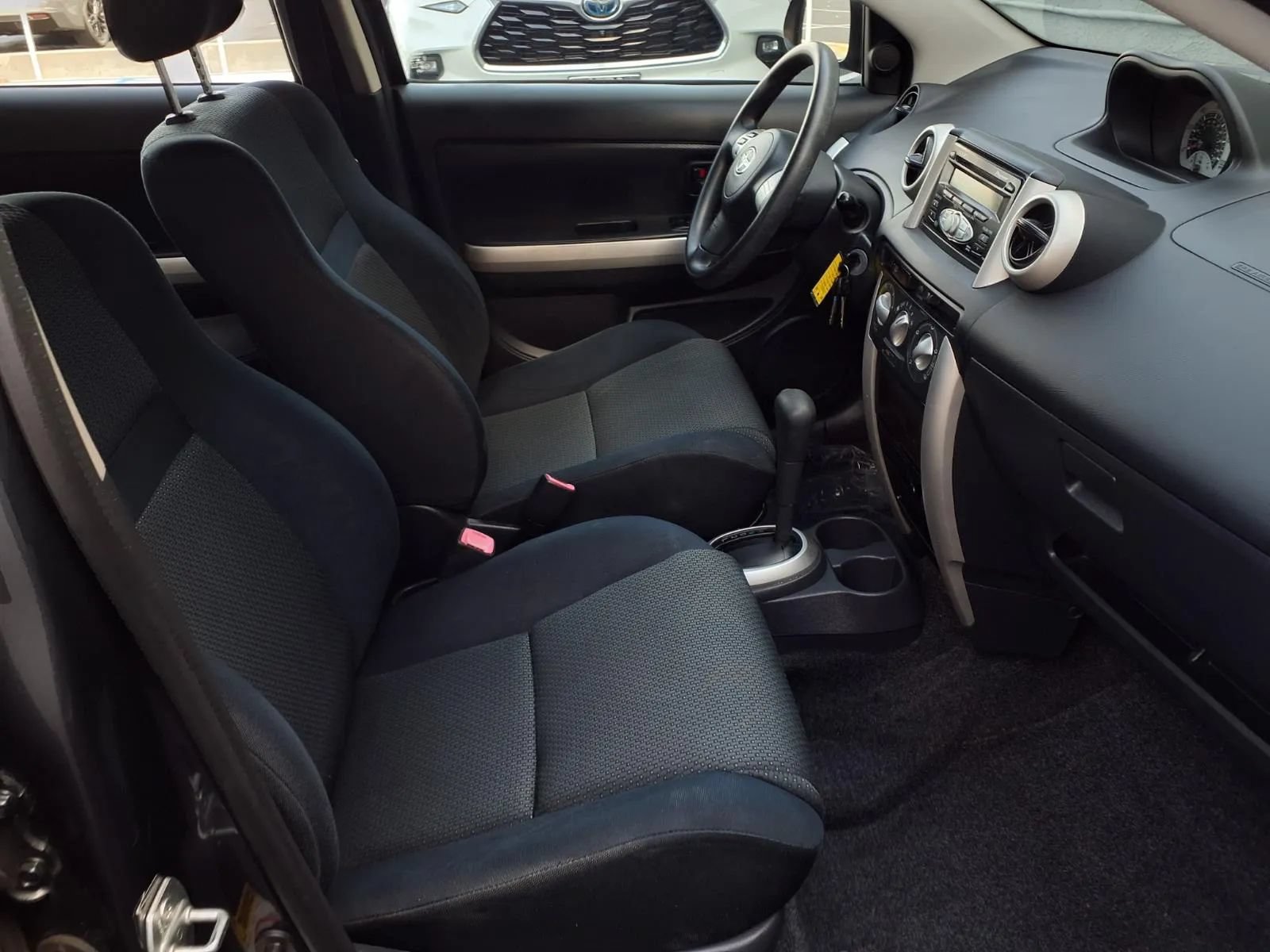Used 2006 Scion xA FWD image 24