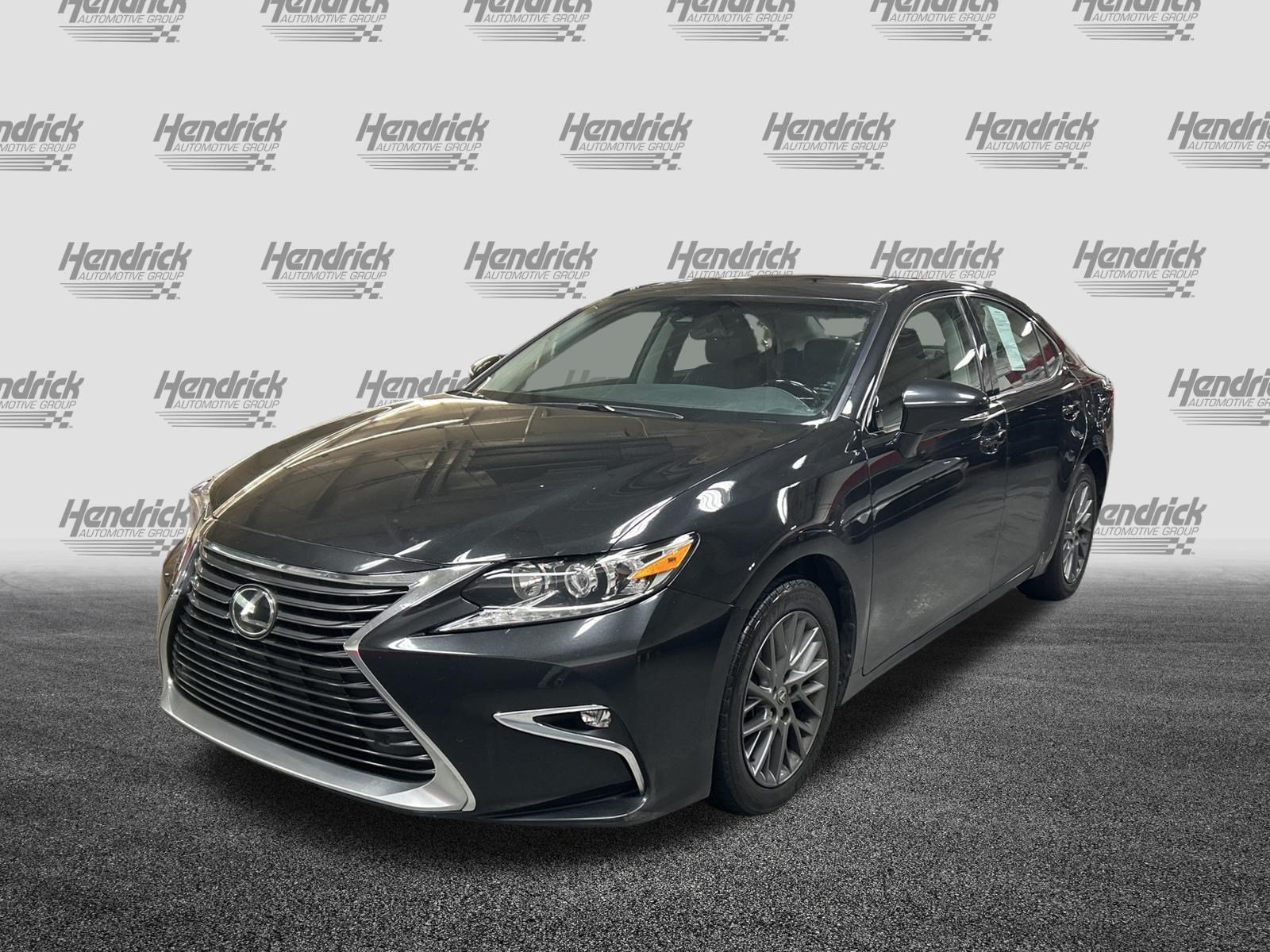 Used 2018 Lexus ES 350 w/ Navigation System Package FWD image 5