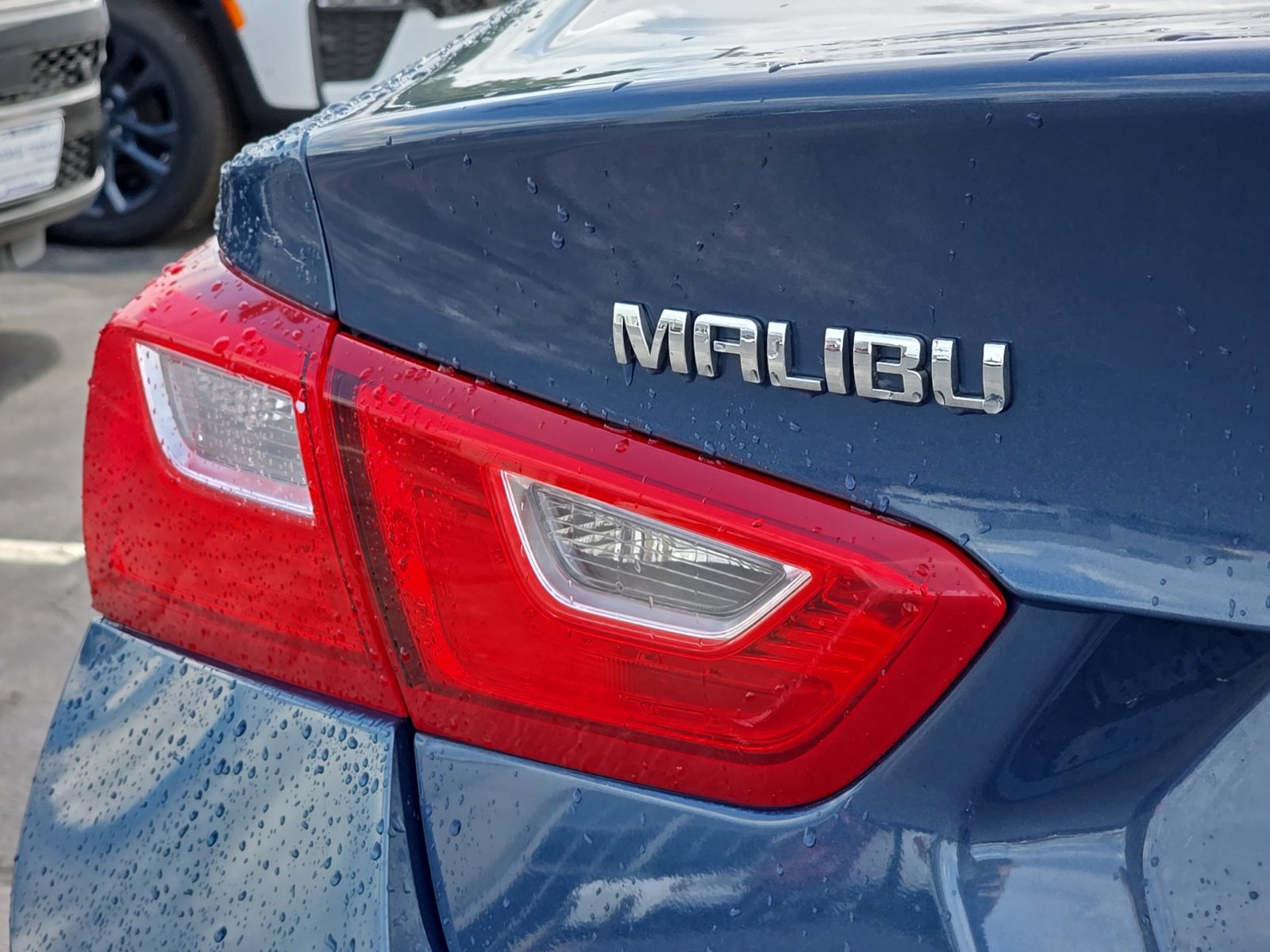 Used 2024 Chevrolet Malibu LT FWD image 54