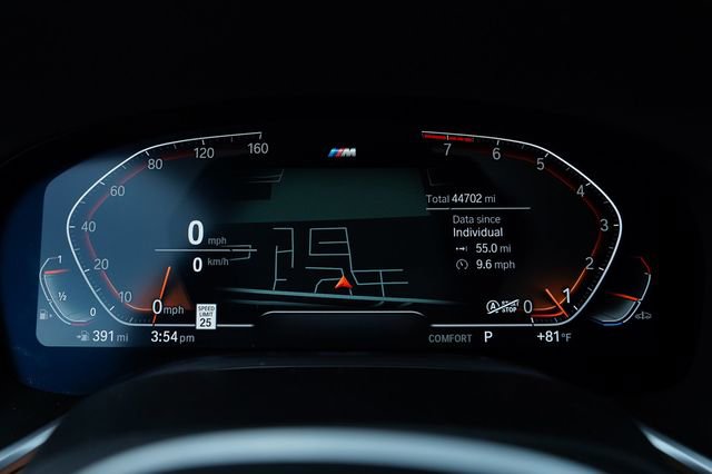 Used 2022 BMW 740i w/ M Sport Package RWD image 31