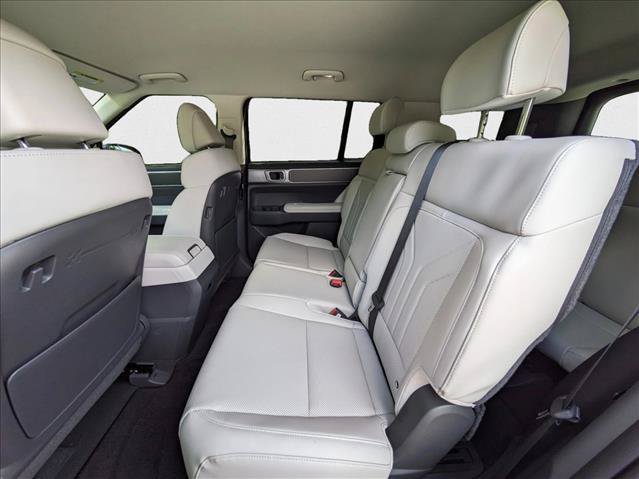 New 2026 Hyundai Santa Fe SEL FWD image 17