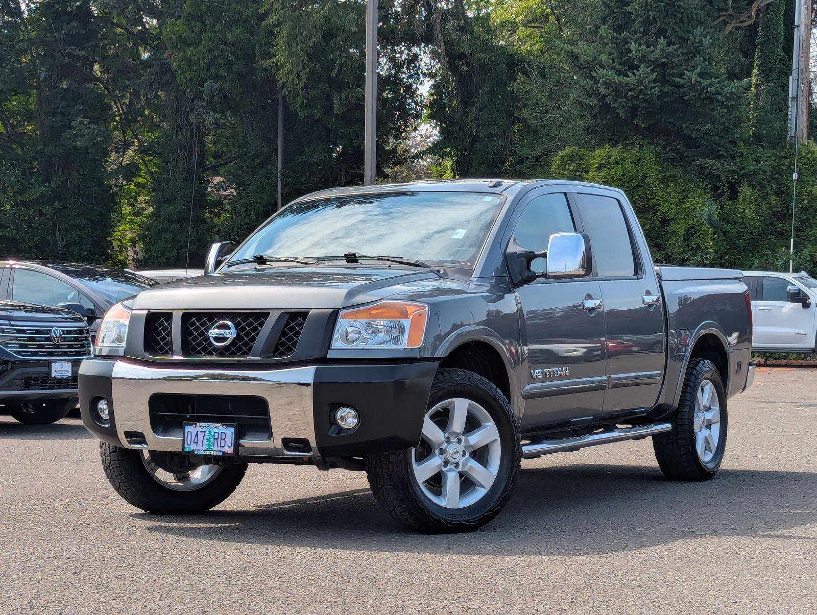 Used 2015 Nissan Titan SL w/ SL Moonroof Package