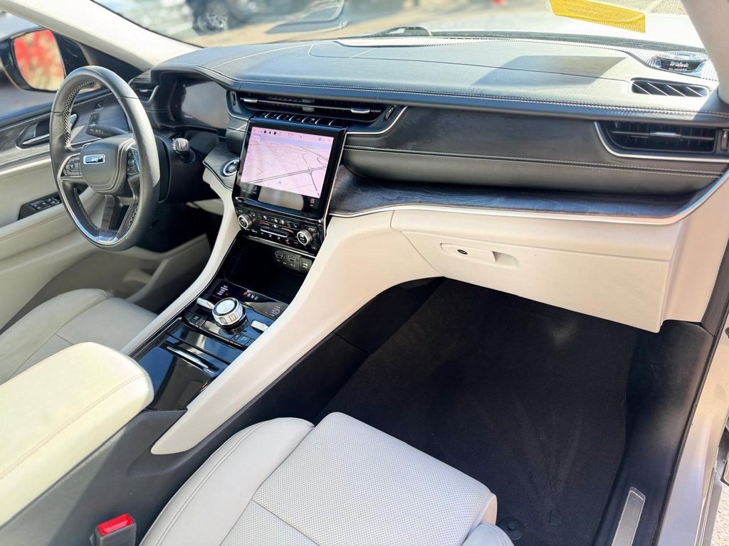 Used 2021 Jeep Grand Cherokee L Overland w/ Luxury Tech Group IV image 21