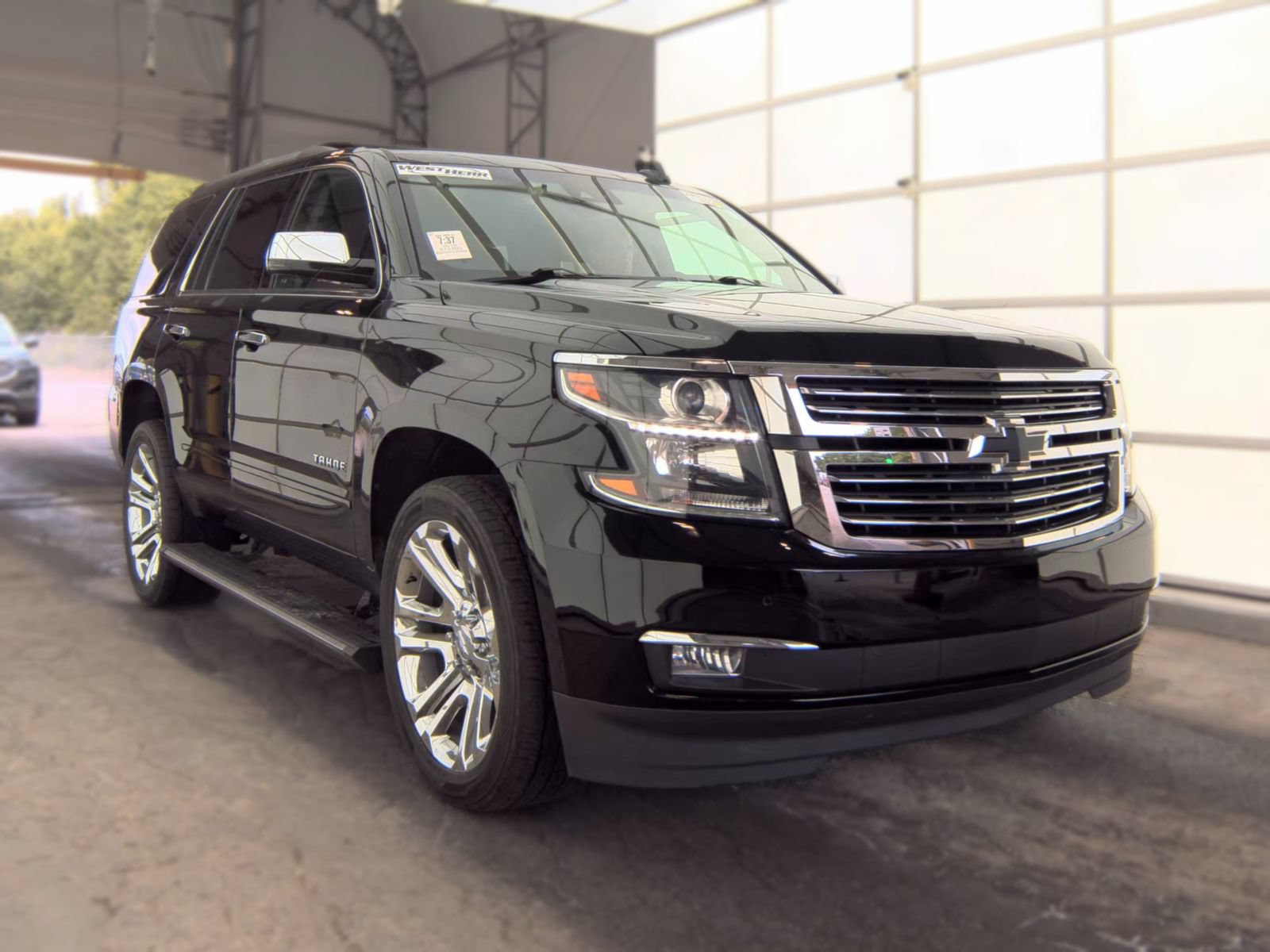 Used 2019 Chevrolet Tahoe Premier w/ Premier Plus Edition AWD/4WD image 6