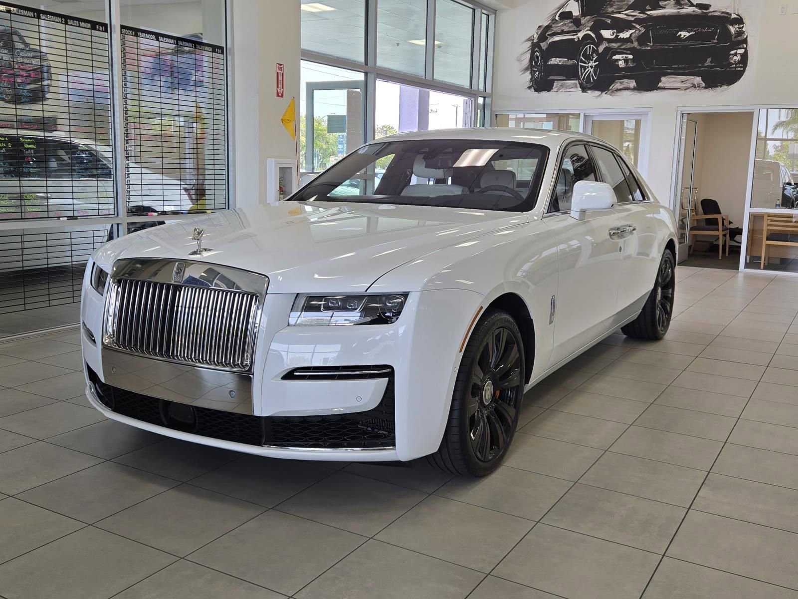 Used 2024 Rolls-Royce Ghost AWD/4WD image 3