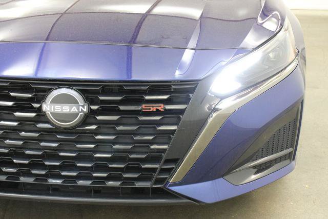 Certified 2023 Nissan Altima 2.5 SR w/ SR Premium Package FWD image 8