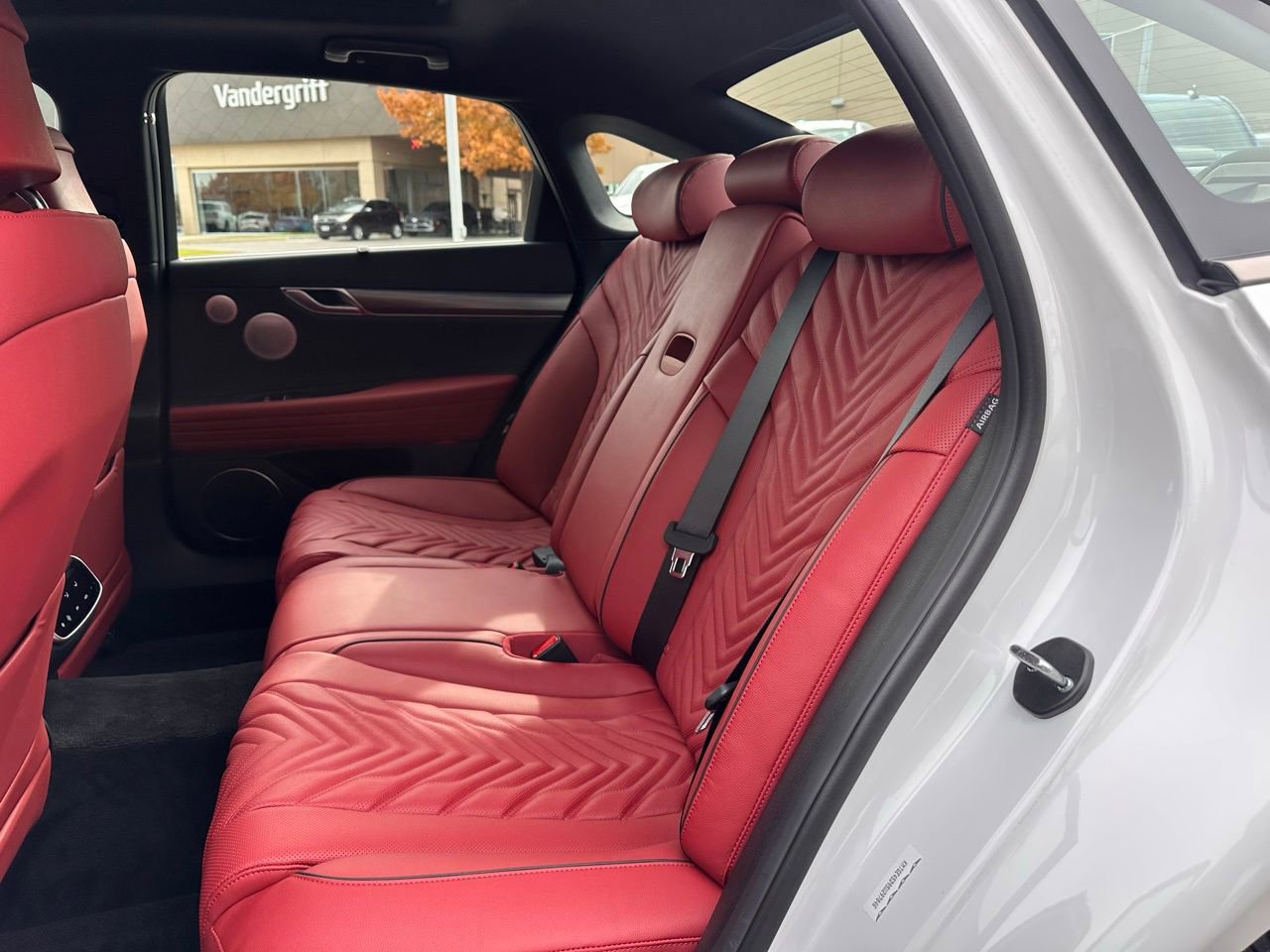 Used 2025 Genesis G80 3.5T Sport image 16