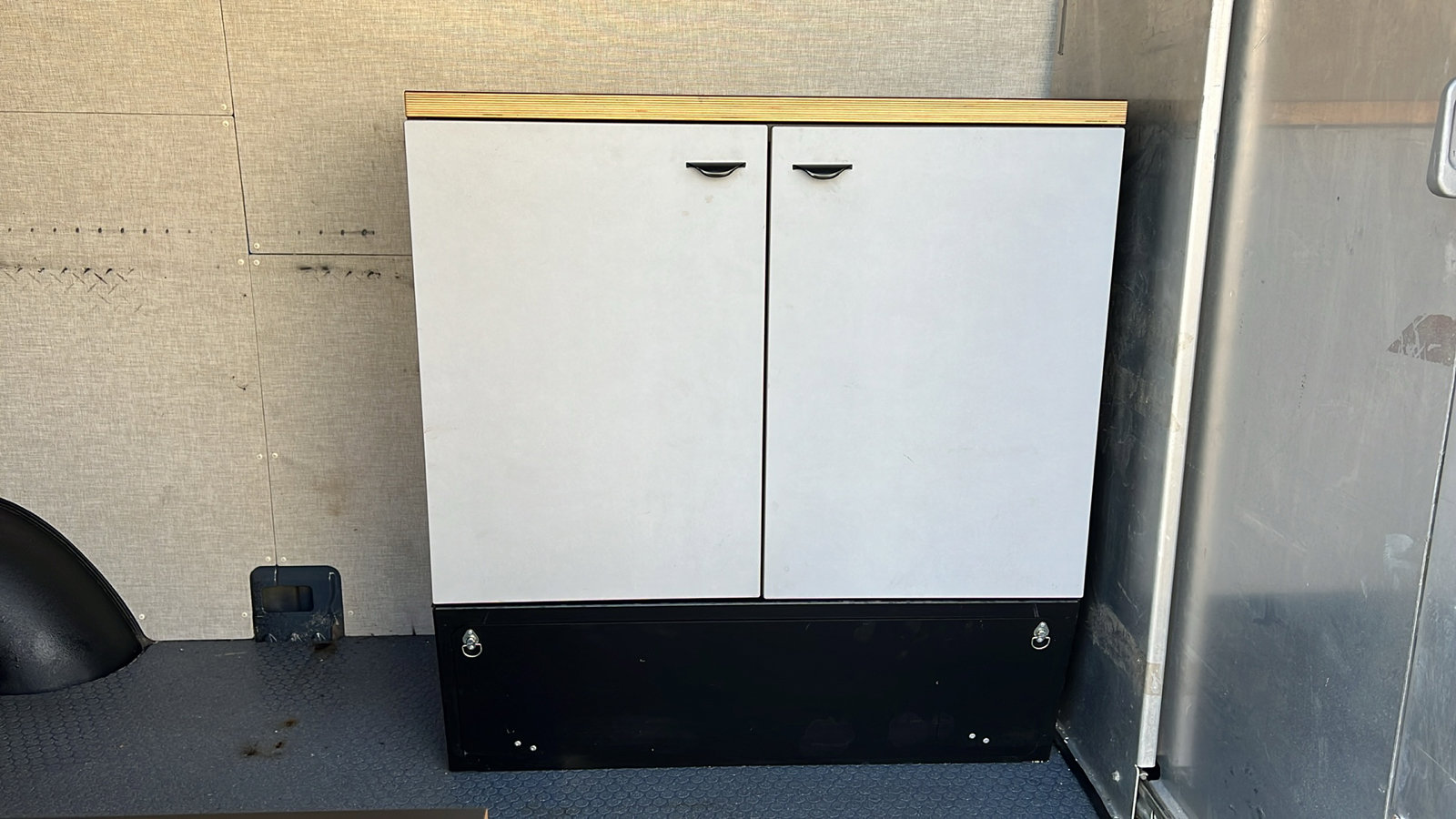 Used 2019 Mercedes-Benz Sprinter 144 image 12