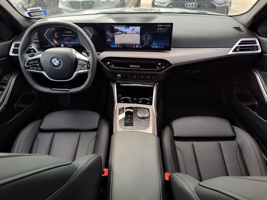Used 2025 BMW 330i Sedan image 28