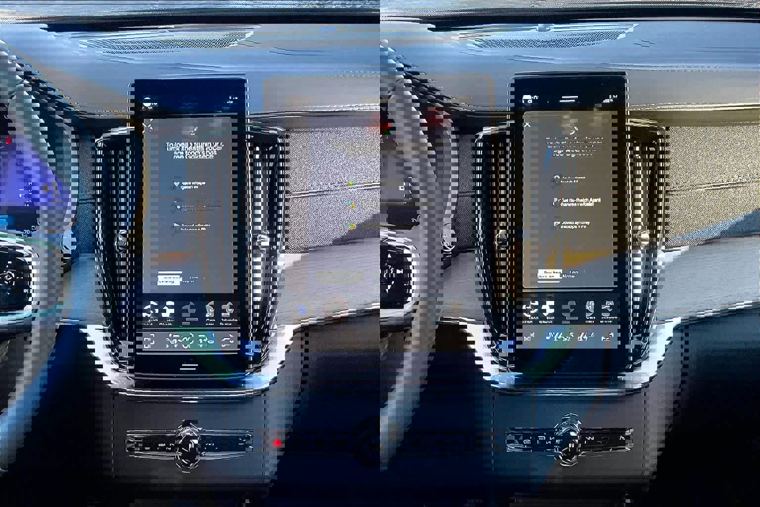 New 2026 Volvo XC90 B5 Plus w/ Protection Package image 9