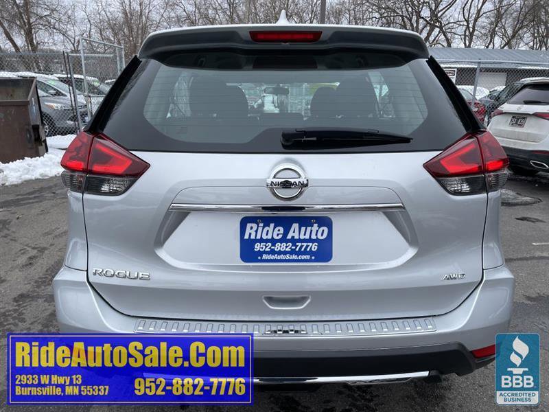 Used 2018 Nissan Rogue S image 6