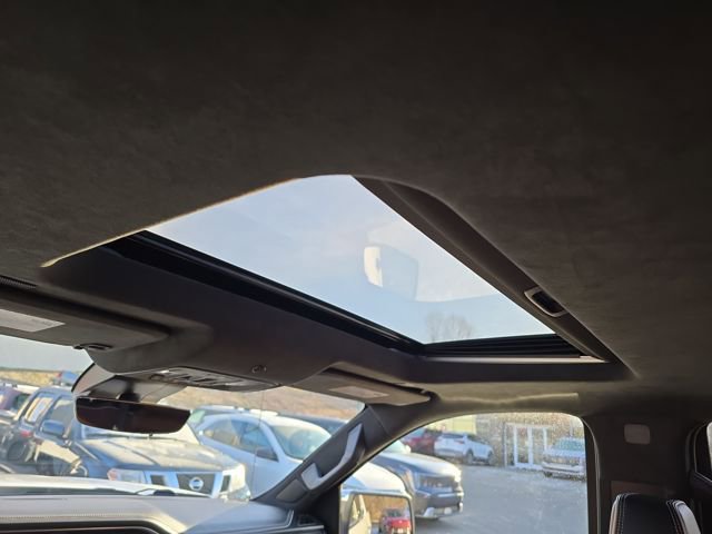 Used 2023 GMC Sierra 1500 Denali Ultimate image 13