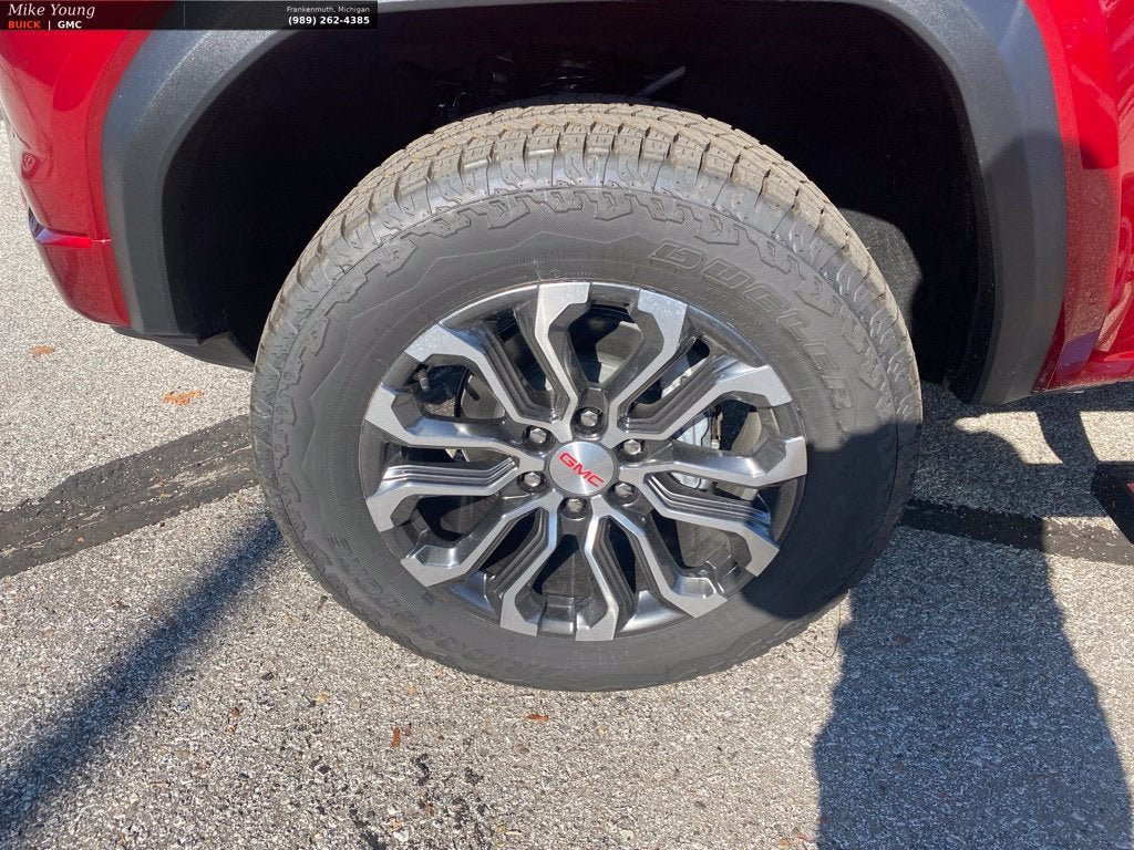 New 2026 GMC Canyon Denali AWD/4WD image 9